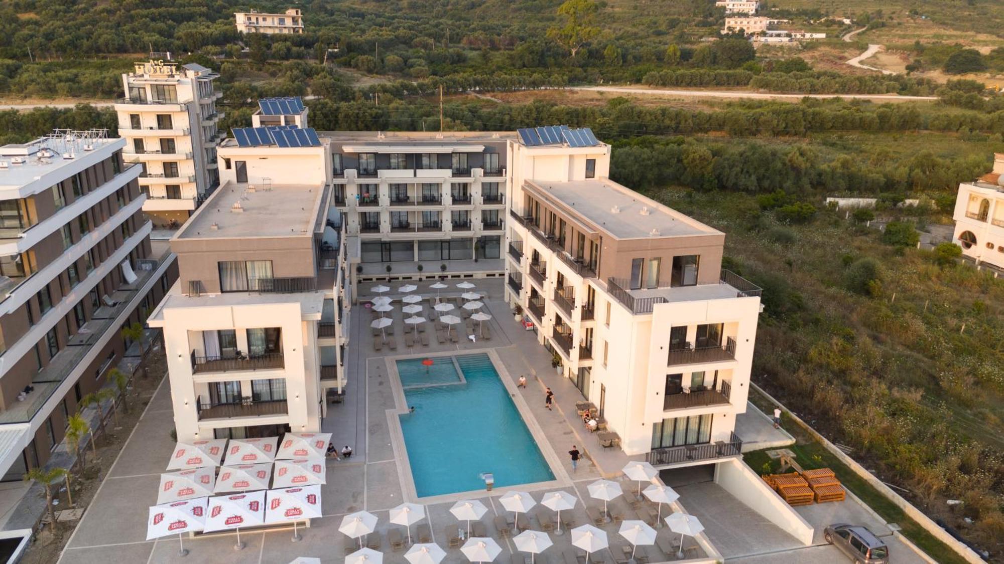 Jost Caravel Hotel Radhime Exterior photo