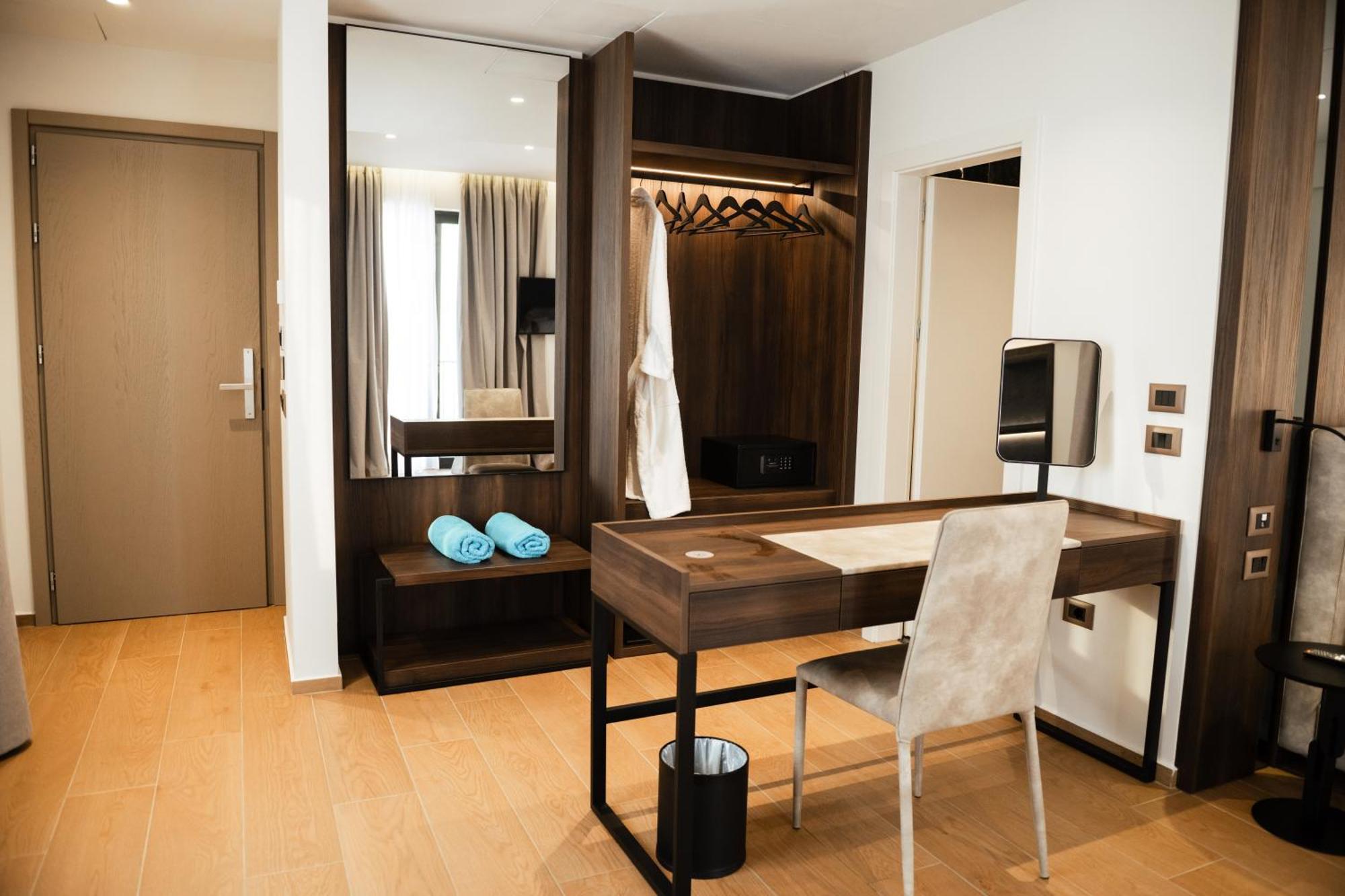 Jost Caravel Hotel Radhime Exterior photo